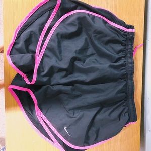 NIKE RUNNING SHORTS 💕🏃🏼‍♀️